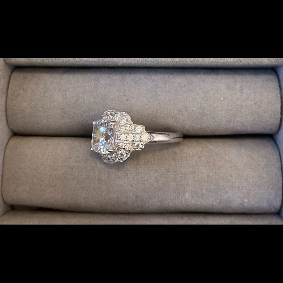 QVC RING - Picture 2 of 2